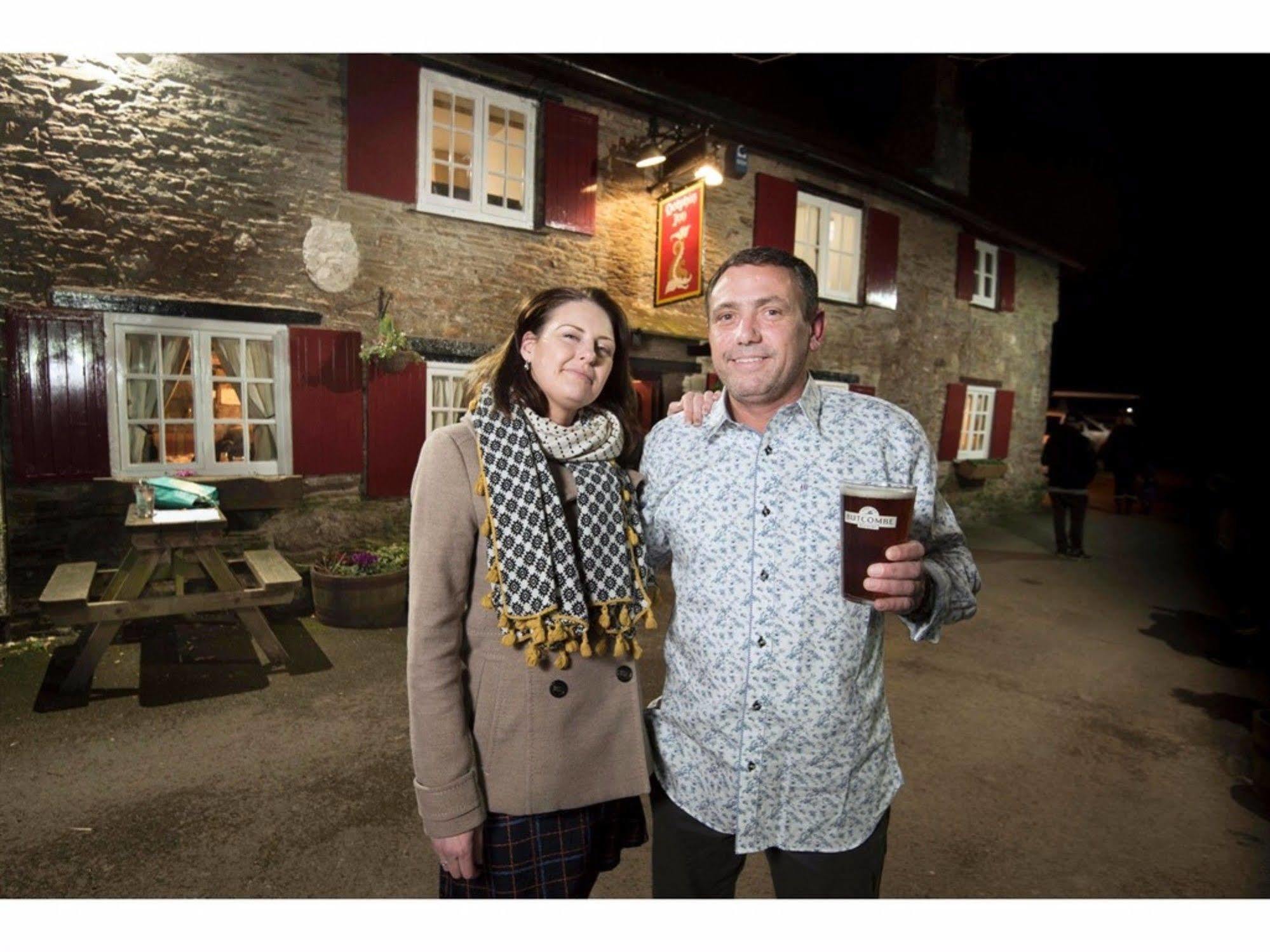 The Dolphin Inn 킹스브리지 외부 사진